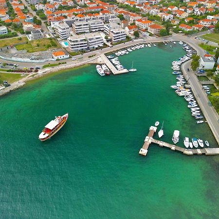 Holiday Apartments Ivano & Leo - Private Parking Zadar Exterior foto