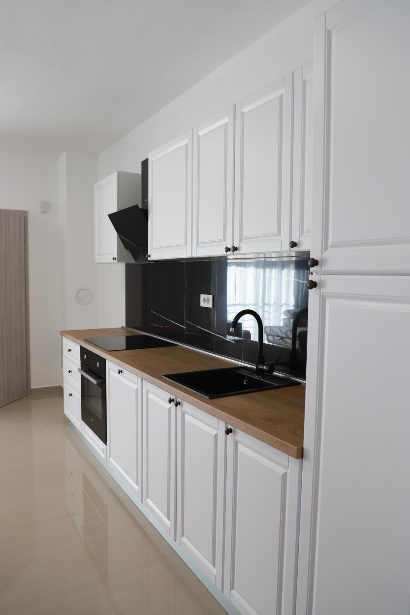 Holiday Apartments Ivano & Leo - Private Parking Zadar Exterior foto