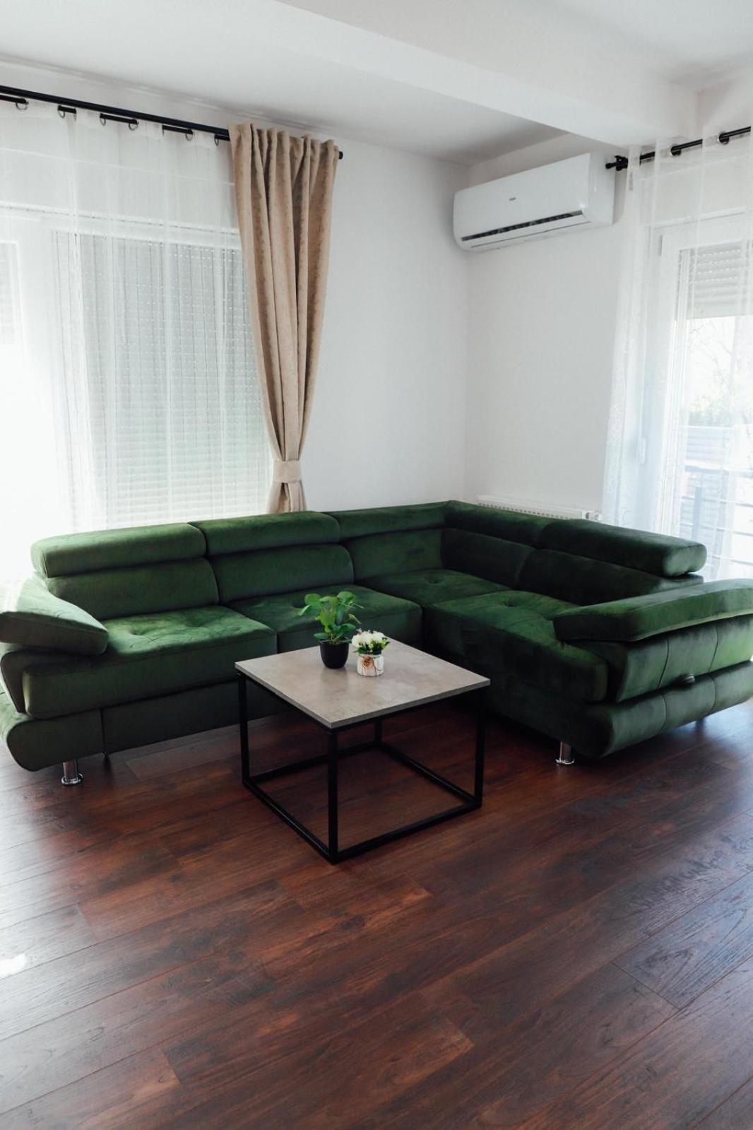 Holiday Apartments Ivano & Leo - Private Parking Zadar Exterior foto