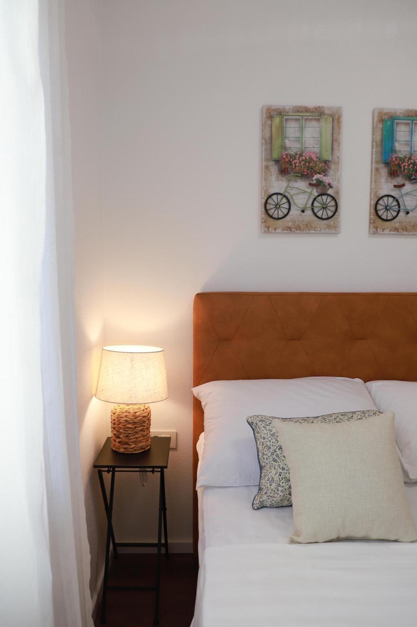 Holiday Apartments Ivano & Leo - Private Parking Zadar Exterior foto