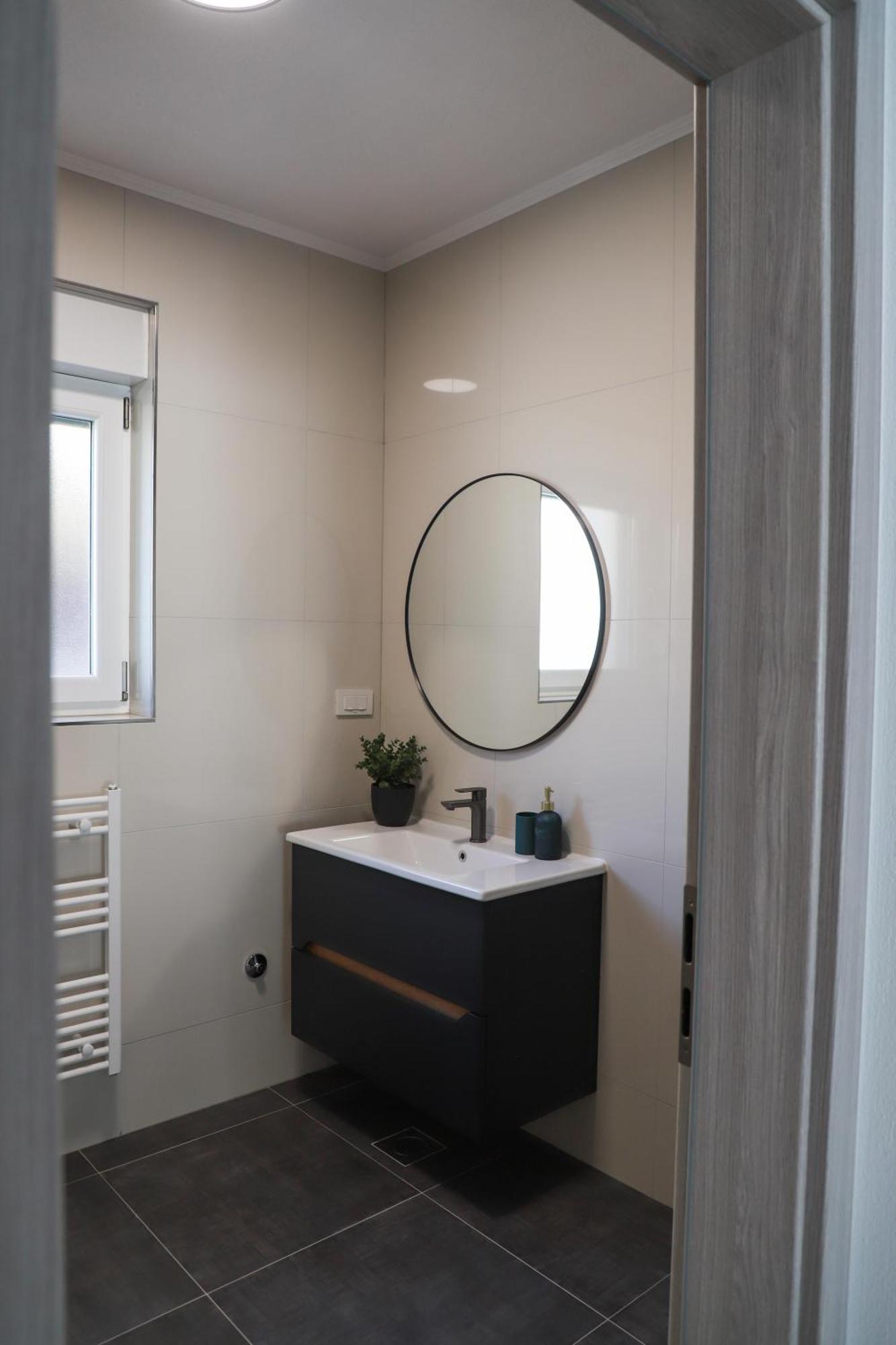 Holiday Apartments Ivano & Leo - Private Parking Zadar Exterior foto
