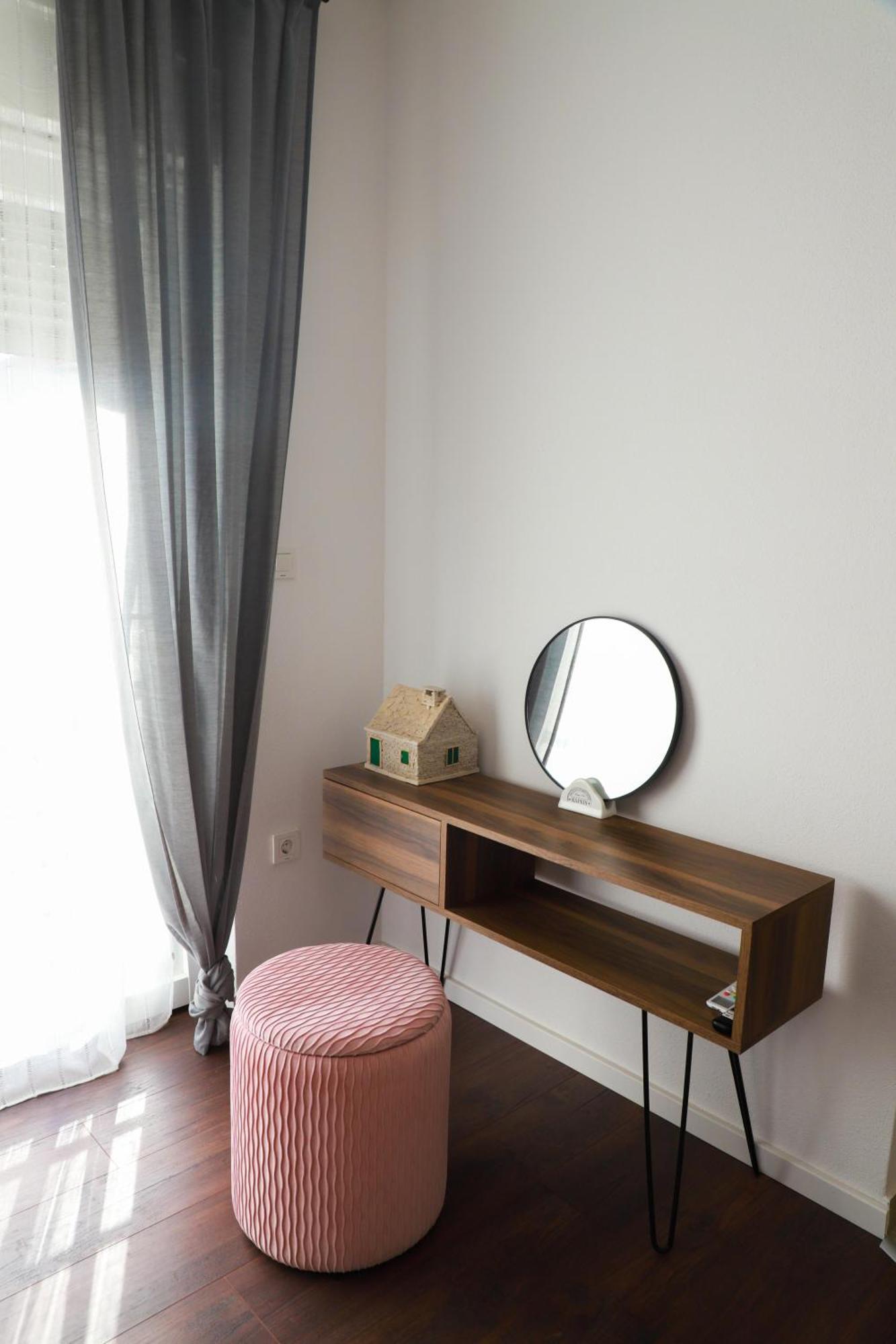 Holiday Apartments Ivano & Leo - Private Parking Zadar Exterior foto